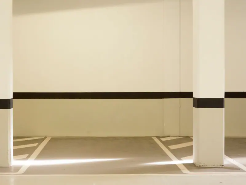 Garage cleaning in Rhode Island - clean parking garage level