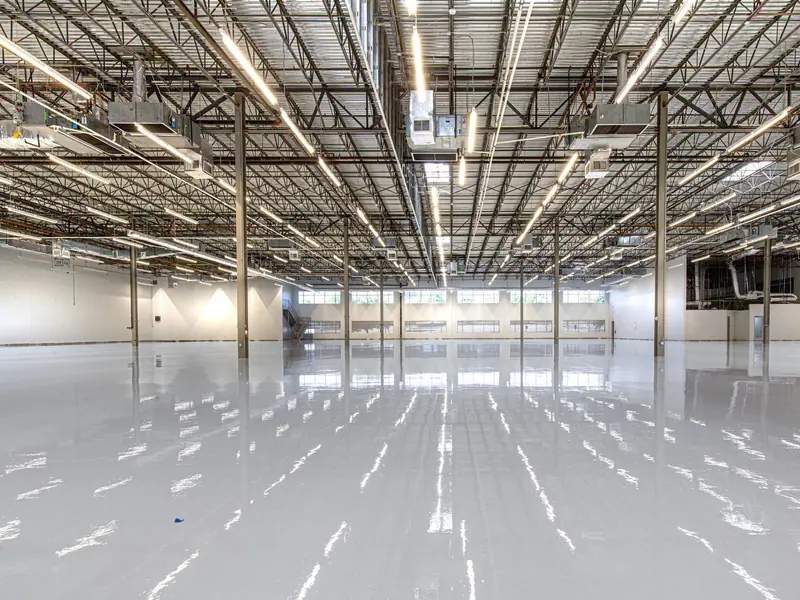 Industrial cleaning in Rhode Island - clean warehouse floor